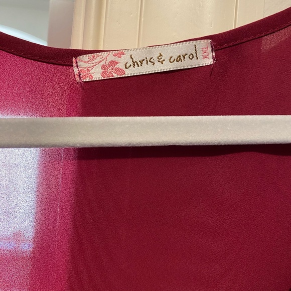 Fabulous fuchsia top - Picture 2 of 3